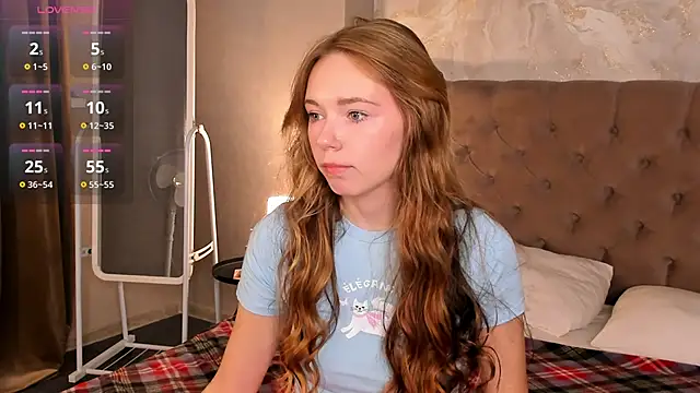 boozekirs  online show from 10/19/25, 04:24