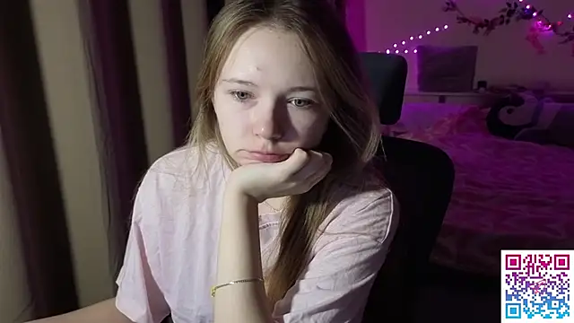 boozekirs  online show from 02/13/26, 02:40