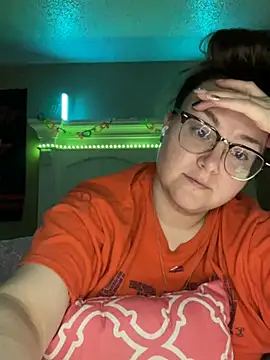 HTXBELLE online show from 03/18/25, 07:52