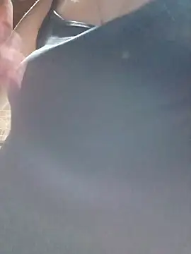 HTXBELLE online show from 11/15/25, 12:13