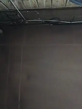 HTXBELLE online show from 11/23/25, 12:10