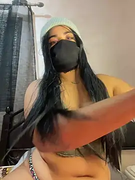 Snapshot of Louli_ta chatting on 02/11/26, 09:53 Louli ta online show from 02/11/26, 09:53