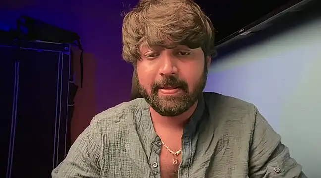 screwdrivertournevis3 online show from 02/17/25, 02:37