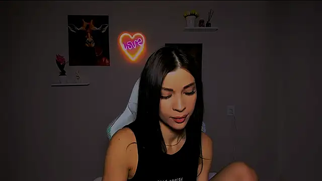 Snapshot of KetiWils chatting on 03/09/25, 06:28 KetiWils online show from 03/09/25, 06:28