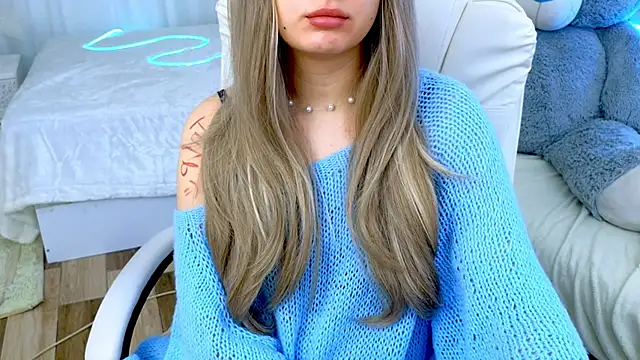 baby debbie online show from 03/09/25, 12:31