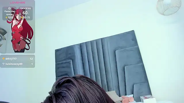 Snapshot of LianaSaez chatting on 03/21/25, 10:50 LianaSaez online show from 03/21/25, 10:50