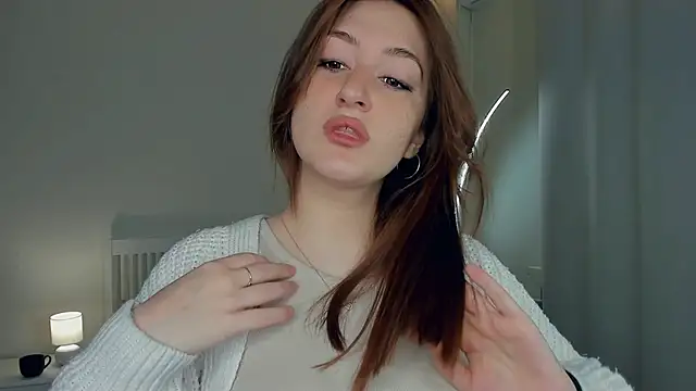 Snapshot of VesnuWka chatting on 02/22/25, 07:23 VesnuWka online show from 02/22/25, 07:23