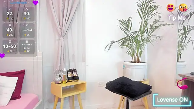 aitana garcia  online show from 03/22/25, 11:53