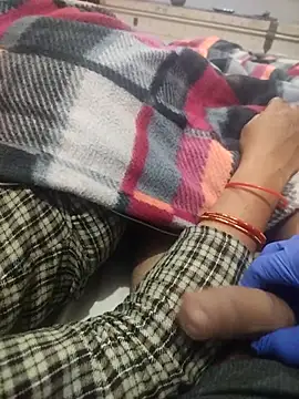 indian couple4 online show from 12/15/25, 05:06