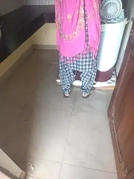 indian couple4 online show from 12/16/25, 09:03