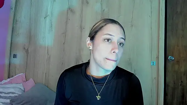 TANIA 06 online show from 03/08/26, 02:04