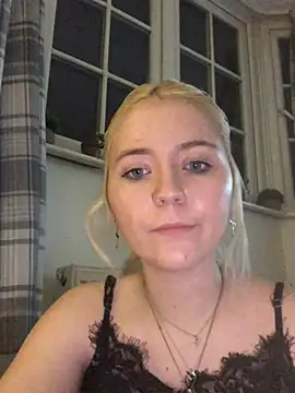 Blondie Sofia Essexbabe online show from 03/13/25, 12:48