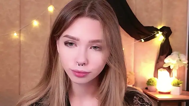 Sierra Fane online show from 11/21/25, 10:58