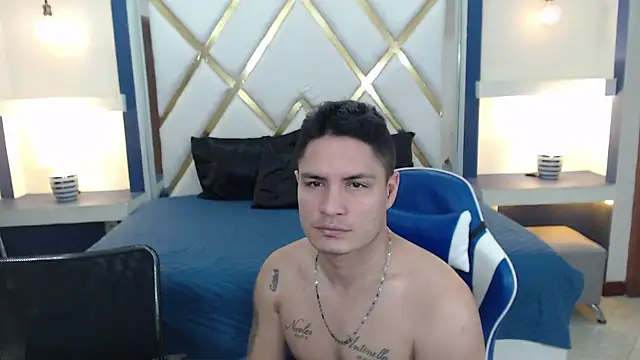 SaraClub JY online show from 12/18/25, 12:27