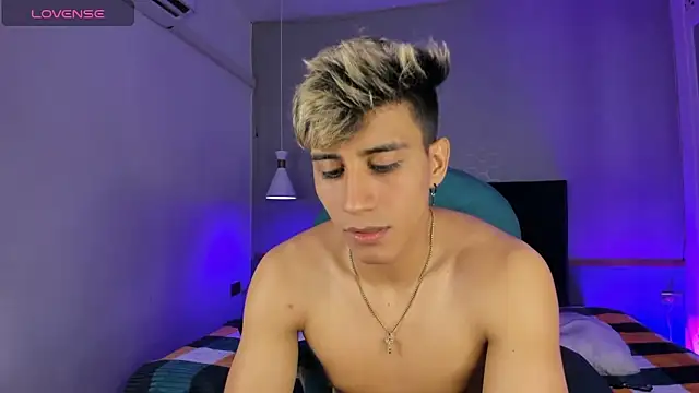 Allex Cano online show from 02/22/25, 11:46