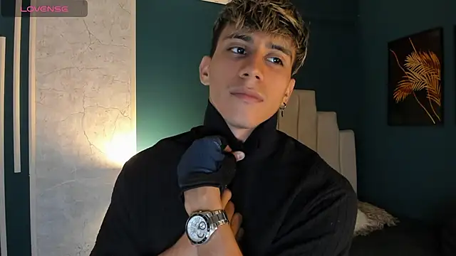 Allex Cano online show from 03/03/25, 03:08