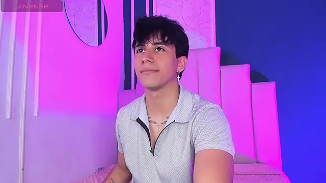 Allex Cano online show from 11/08/25, 03:39