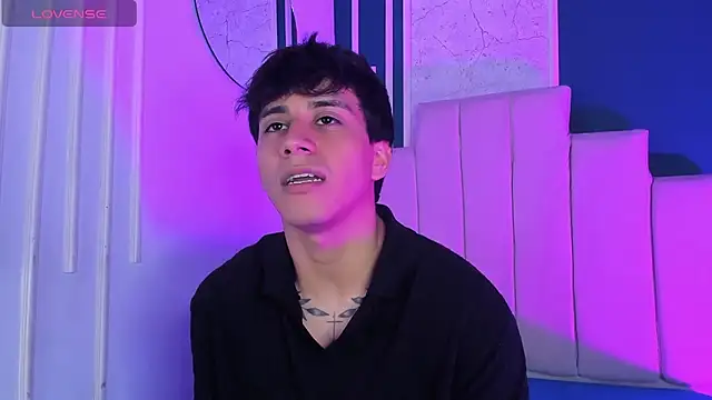 Allex Cano online show from 11/12/25, 03:40