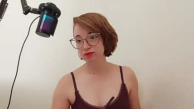 Elise Nyx online show from 10/03/25, 01:19