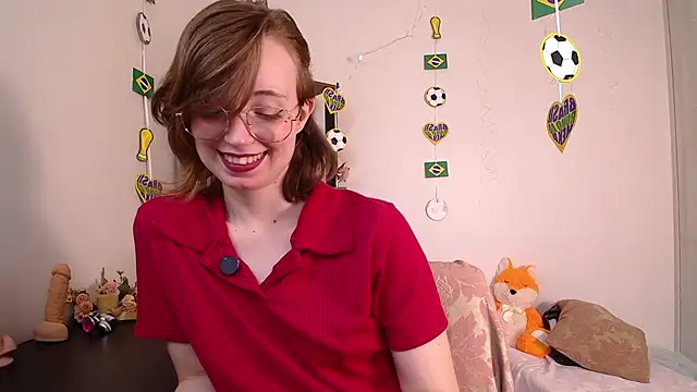 Elise Nyx online show from 06/25/26, 01:48
