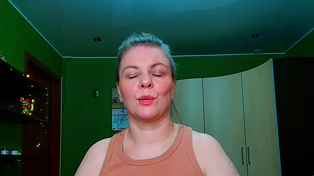 VeronikawGold online show from 06/14/26, 07:27
