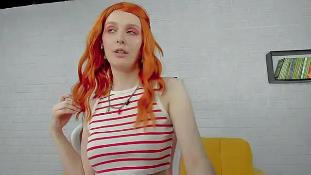 Snapshot of KristinMoore chatting on 02/26/25, 11:20 KristinMoore online show from 02/26/25, 11:20