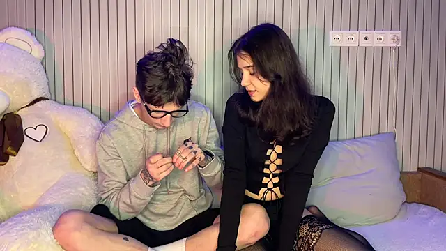 Snapshot of baby_lesi chatting on 03/15/26, 06:14 baby lesi online show from 03/15/26, 06:14