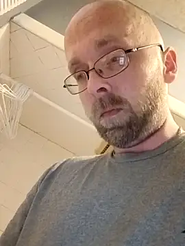 taterae online show from 04/08/26, 11:10