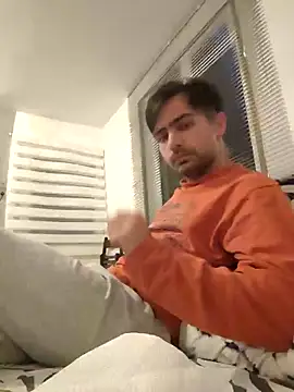 andreiiiii2025 online show from 05/02/26, 08:58