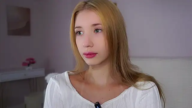 SunnivaCovil online show from 11/30/25, 03:16