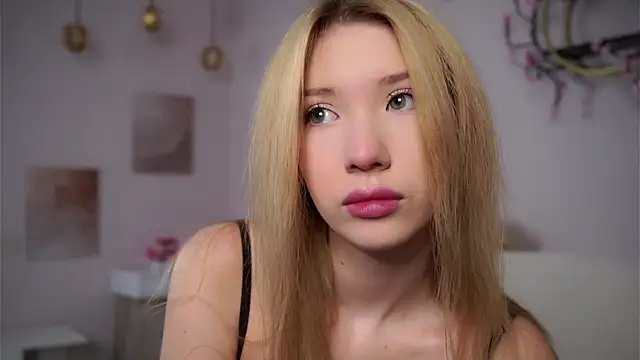 SunnivaCovil online show from 02/21/26, 03:02