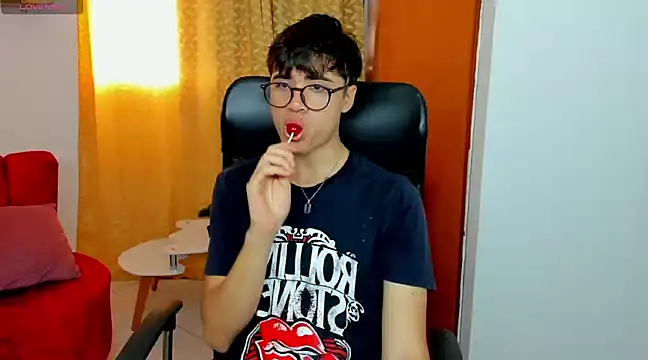 Snapshot of liam_orion chatting on 03/07/25, 06:33 liam orion online show from 03/07/25, 06:33