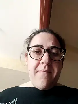 Dolcecurvy online show from 12/15/25, 09:57