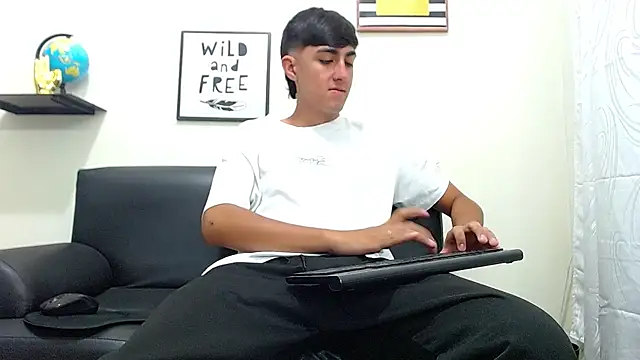 babymaik online show from 03/21/25, 11:34