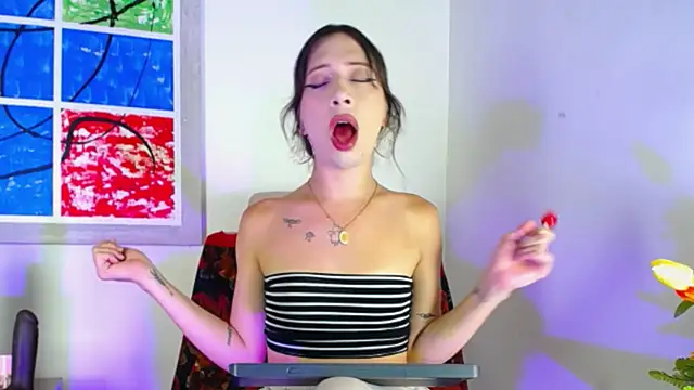 Snapshot of Cherryy_69 chatting on 03/18/25, 02:26 Cherryy 69 online show from 03/18/25, 02:26