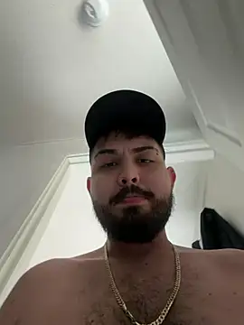 Snapshot of Wild-Luca chatting on 04/03/26, 07:45 Wild-Luca online show from 04/03/26, 07:45