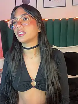 Tyla Ks online show from 03/11/25, 01:26