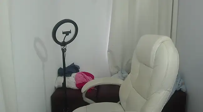 Mature 2025 online show from 03/01/25, 12:23