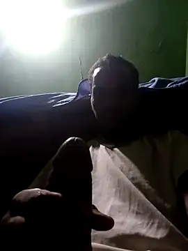 Snapshot of Maumau86 chatting on 01/13/26, 04:51 Maumau86 online show from 01/13/26, 04:51