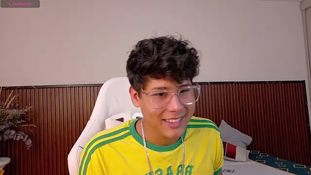 Raiden  Boy online show from 02/28/25, 10:28