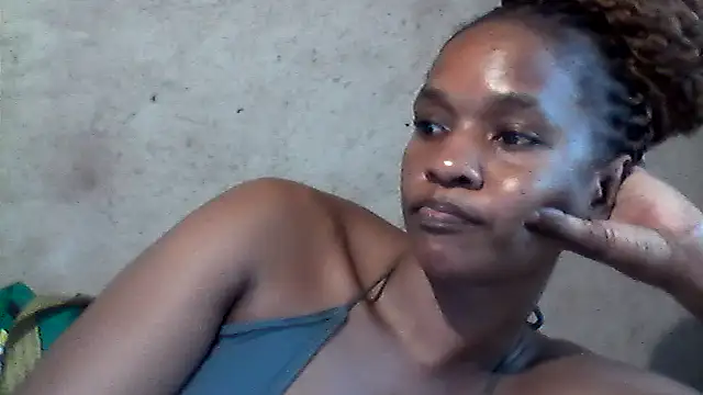 Snapshot of sexybigass31 chatting on 04/14/26, 06:30 sexybigass31 online show from 04/14/26, 06:30