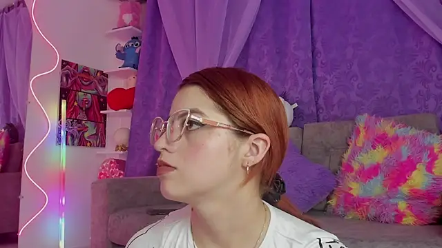 Snapshot of MelaniJhonson chatting on 06/03/26, 04:48 MelaniJhonson online show from 06/03/26, 04:48