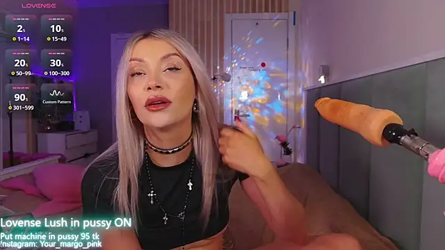 Snapshot of Margony chatting on 01/12/26, 05:12 Margony online show from 01/12/26, 05:12