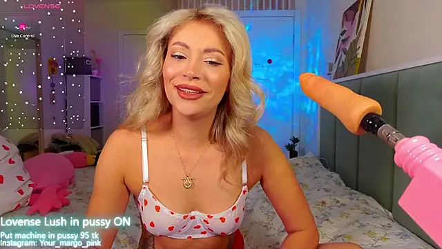 Snapshot of Margony chatting on 03/14/26, 05:13 Margony online show from 03/14/26, 05:13