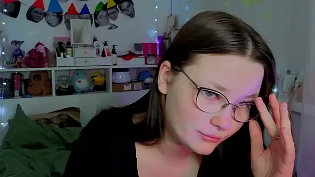 milliedoll online show from 10/20/25, 06:03