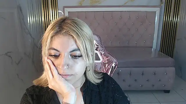 lili conor s online show from 03/20/25, 10:10