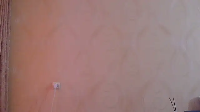 Snapshot of frama666 chatting on 07/17/26, 08:32 frama666 online show from 07/17/26, 08:32