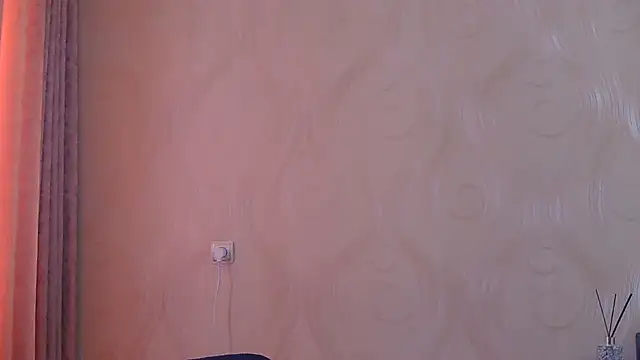 Snapshot of frama666 chatting on 07/21/26, 07:43 frama666 online show from 07/21/26, 07:43
