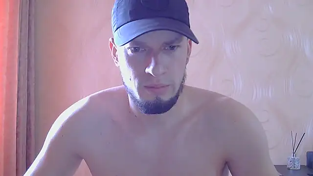 Snapshot of frama666 chatting on 07/24/26, 08:45 frama666 online show from 07/24/26, 08:45