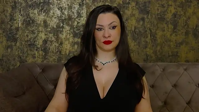 MistressAmberCrost online show from 05/12/26, 05:15